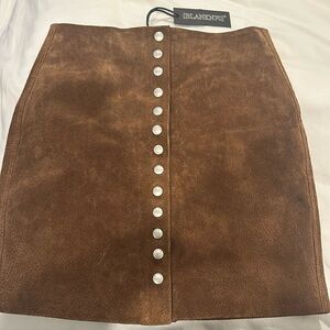 Blanknyc suede skirt with snaps